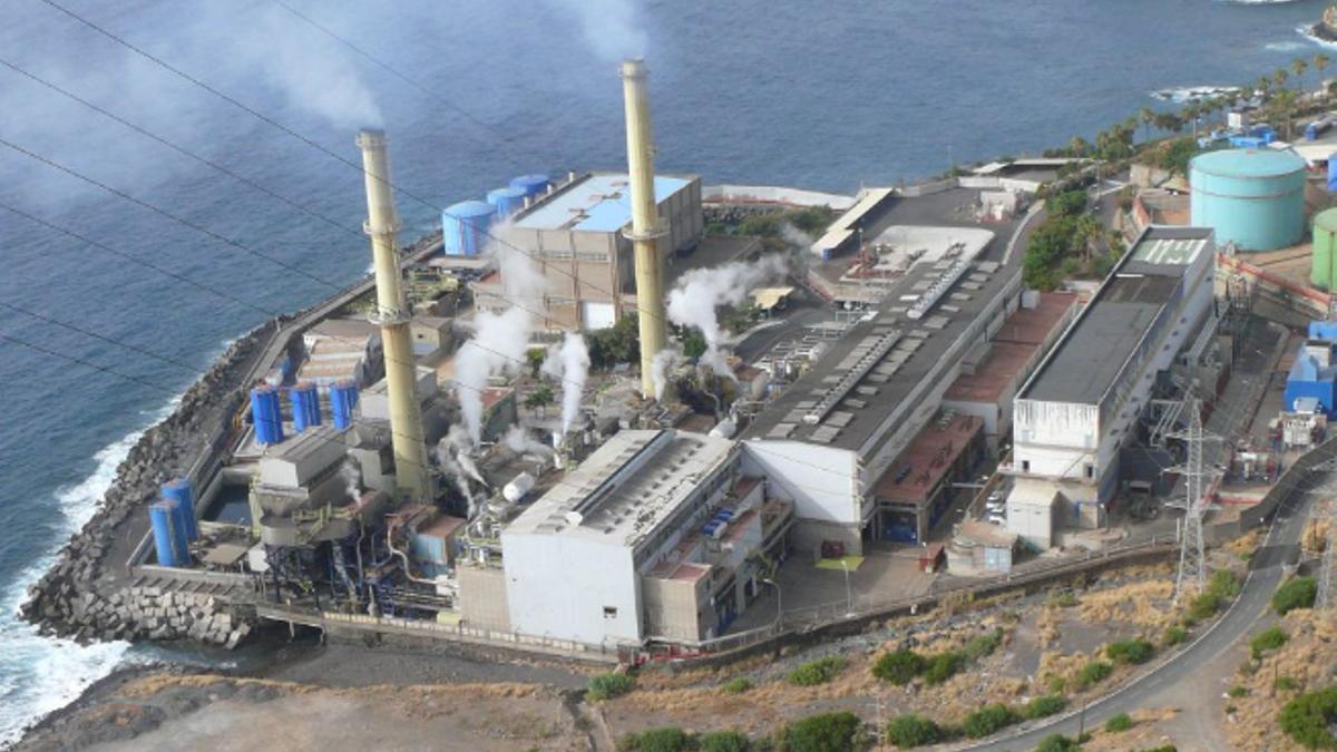 Central de generación eléctrica térmica de Las Caletillas, en Tenerife.