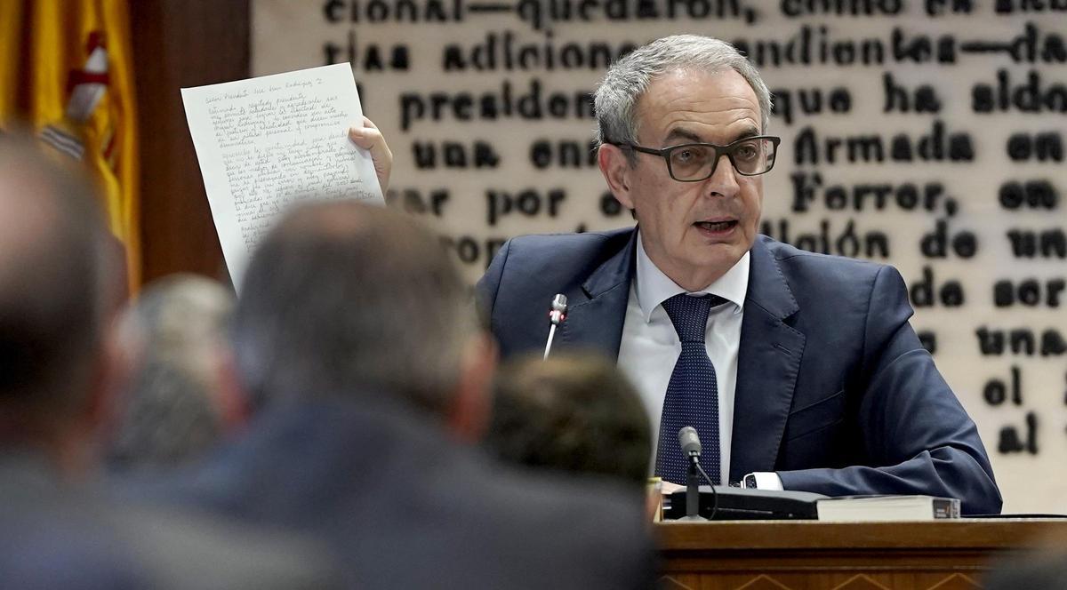 José Luis Rodríguez Zapatero, durante su comparecencia en el Senado, en la comisión sobre el rescate de Plus Ultra.