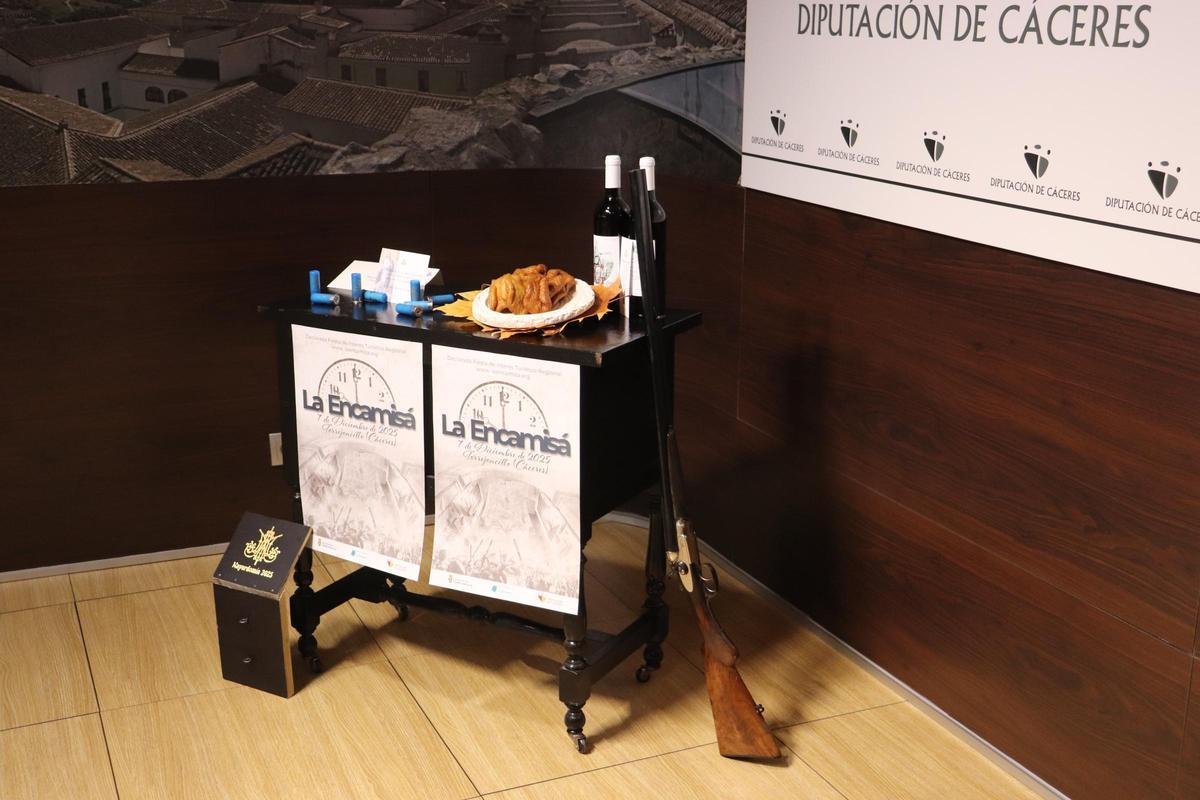 Los elementos clave de La Encamisá: pólvora, dulces y vino.