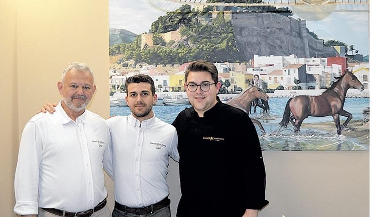 José Antonio Tur y sus hijos Saúl y Álex, quienes han cogido las riendas de "Cavall i l'Androna"