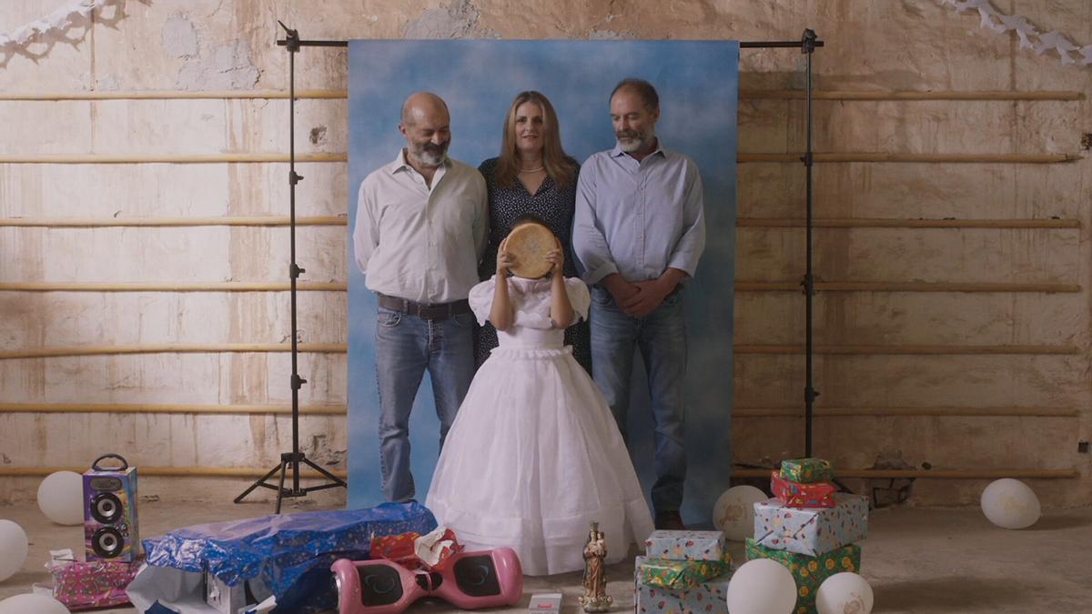Un fotograma de 'Rendir los machos'.