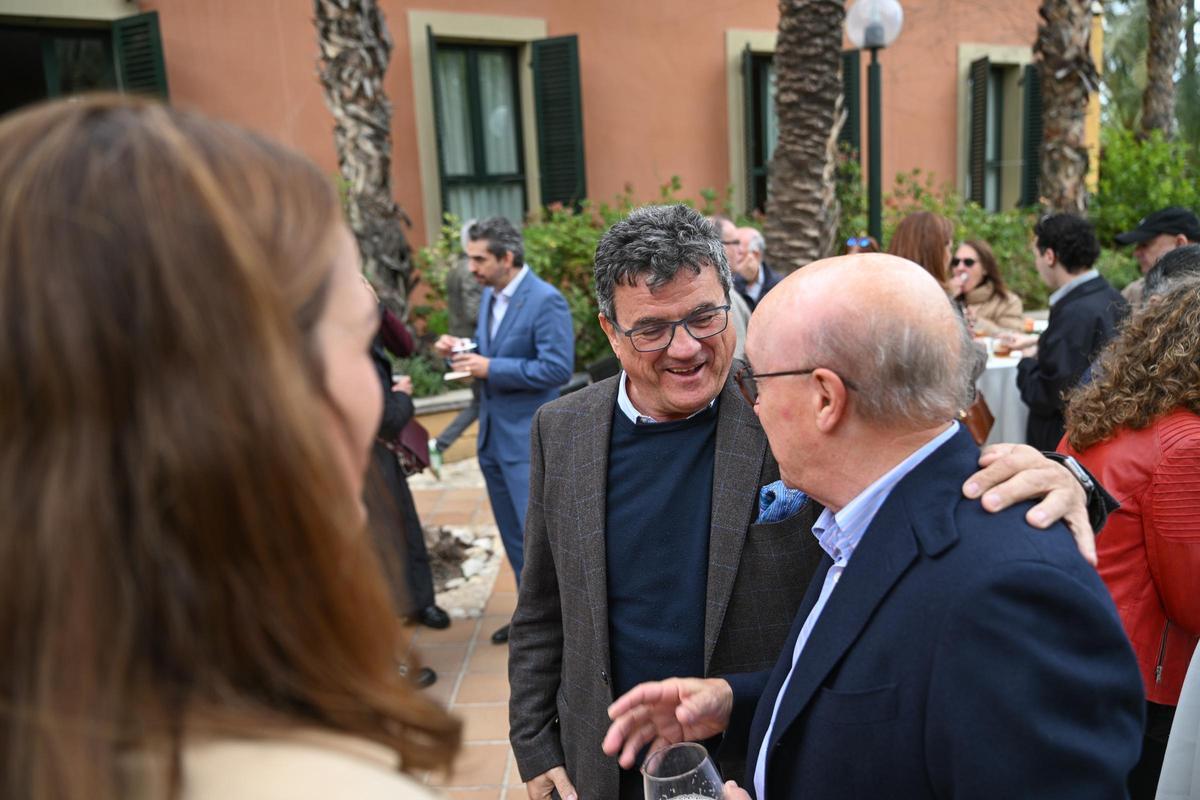 La granada mollar protagonista en la inauguración de Menjars de la Terra en el Restaurante La Taula de Elche