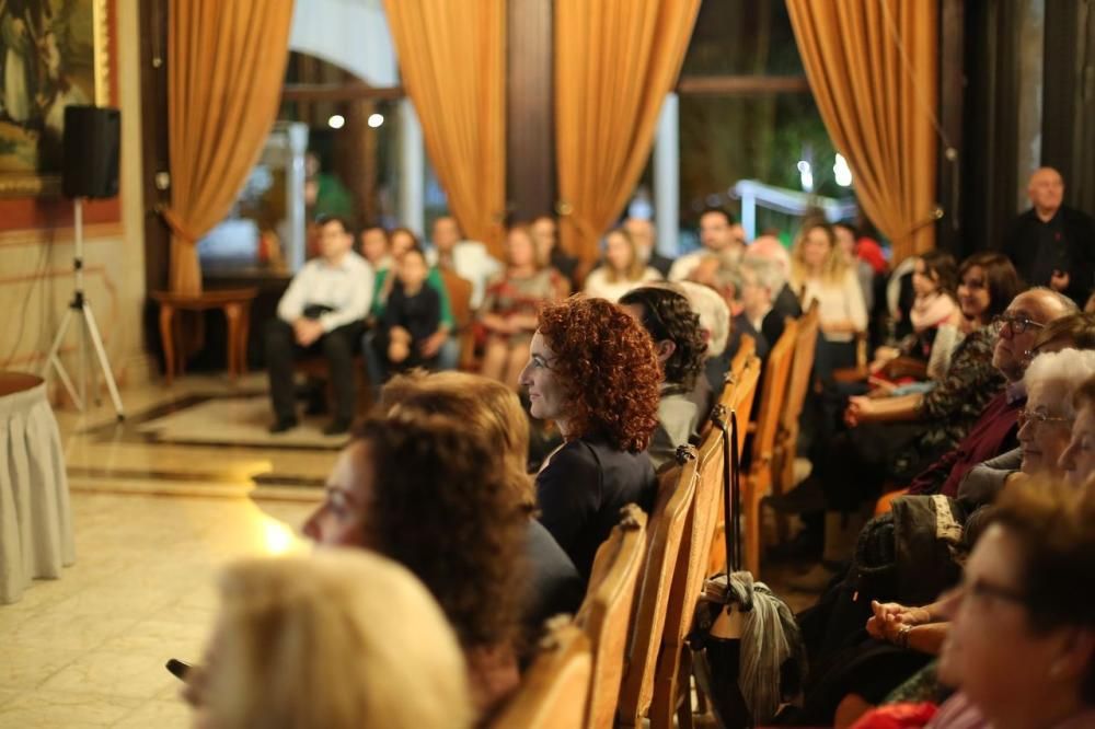 Presentación del libro "Contra viento y marera"