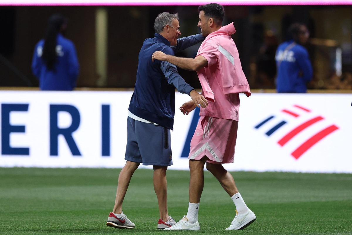 Busqtes se reencuentra con Luis Enrique antes del PSG-Inter Miami