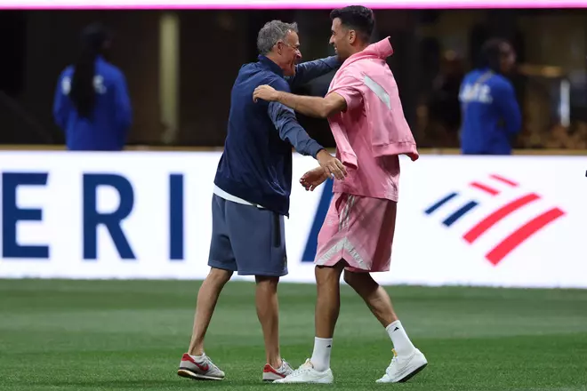 Luis Enrique, muy emocionado tras su 'reunión' culé