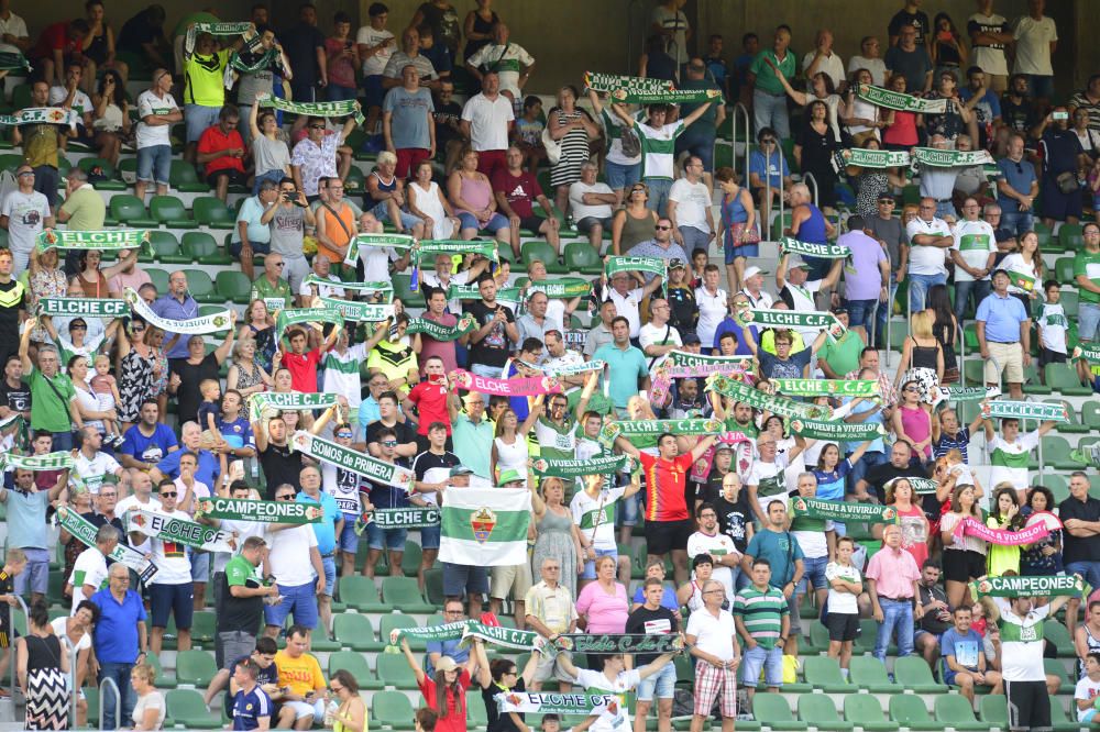 Partido de la primera jornada entre el Elche y el Fuenlabrada