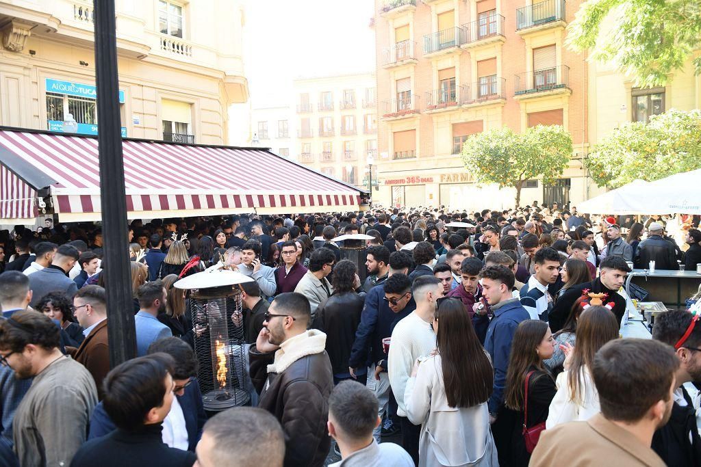 Murcia se echa a las calles durante el tardeo de Nochebuena