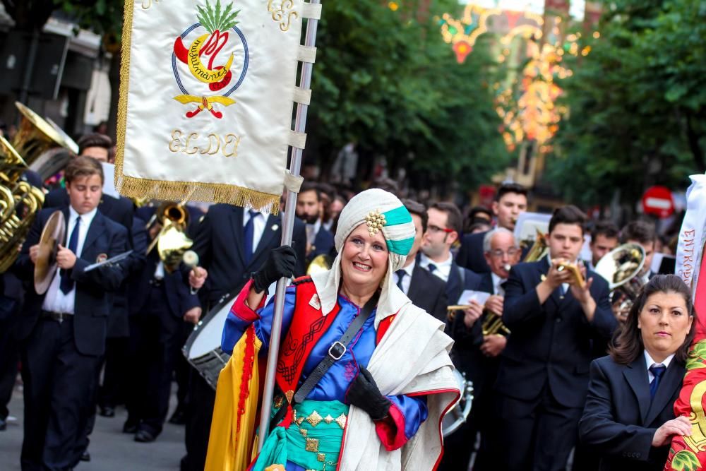 Inicio de las fiestas de Moros y Cristianos de Elda