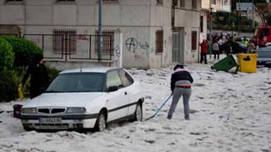 Celdrán atenderá de las demandas de los afectados por la granizada de ayer