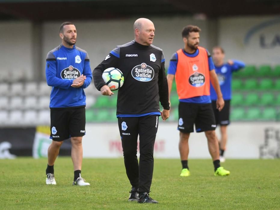 Pepe Mel programa una sesión exigente para insistir en aspectos tácticos.