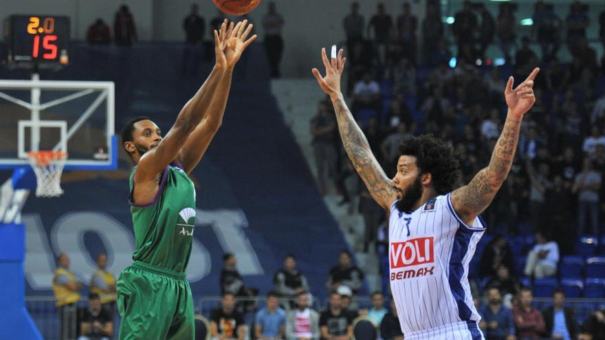 El Unicaja firma su debut soñado en la Eurocup ante un débil Buducnost