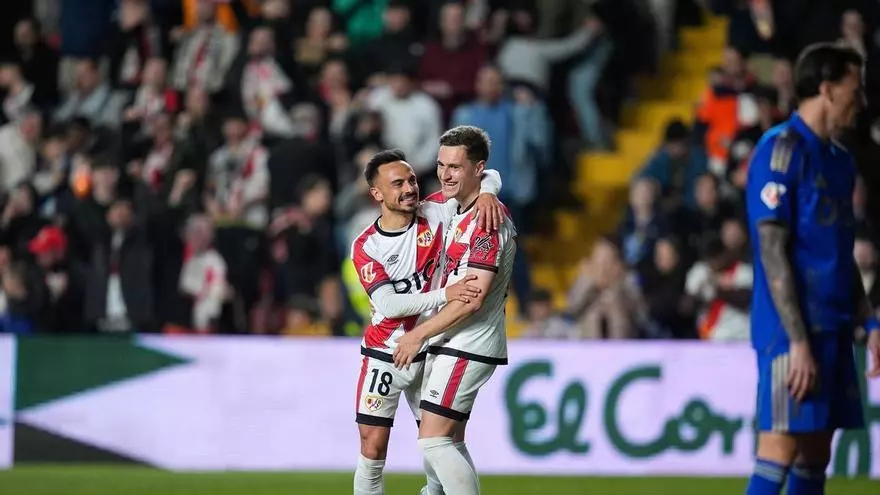 Resumen, goles y highlights del Rayo Vallecano 3 - 0 Real Oviedo de la jornada 23 de LaLiga EA Sports