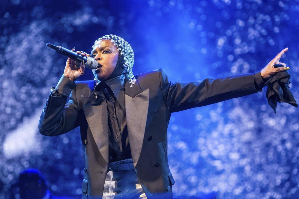 Lauryn Hill en una actuación durante la gira del 25 aniversario de 'The Miseducation of Lauryn Hill.'