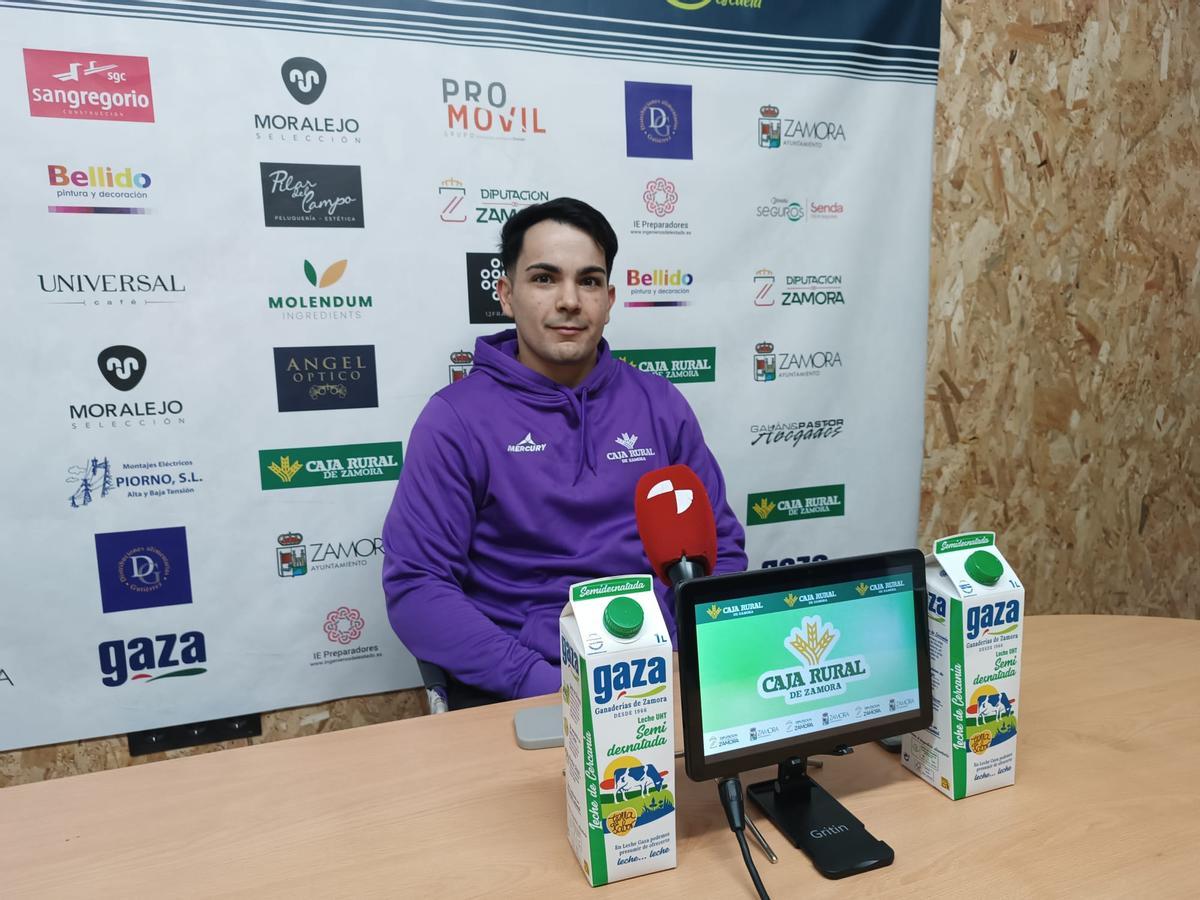 Néstor García, jugador del BM Caja Rural Zamora.