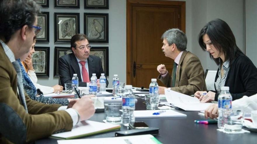 La Junta de Extremadura reúne en un solo decreto los programas de ayuda al alquiler de vivienda