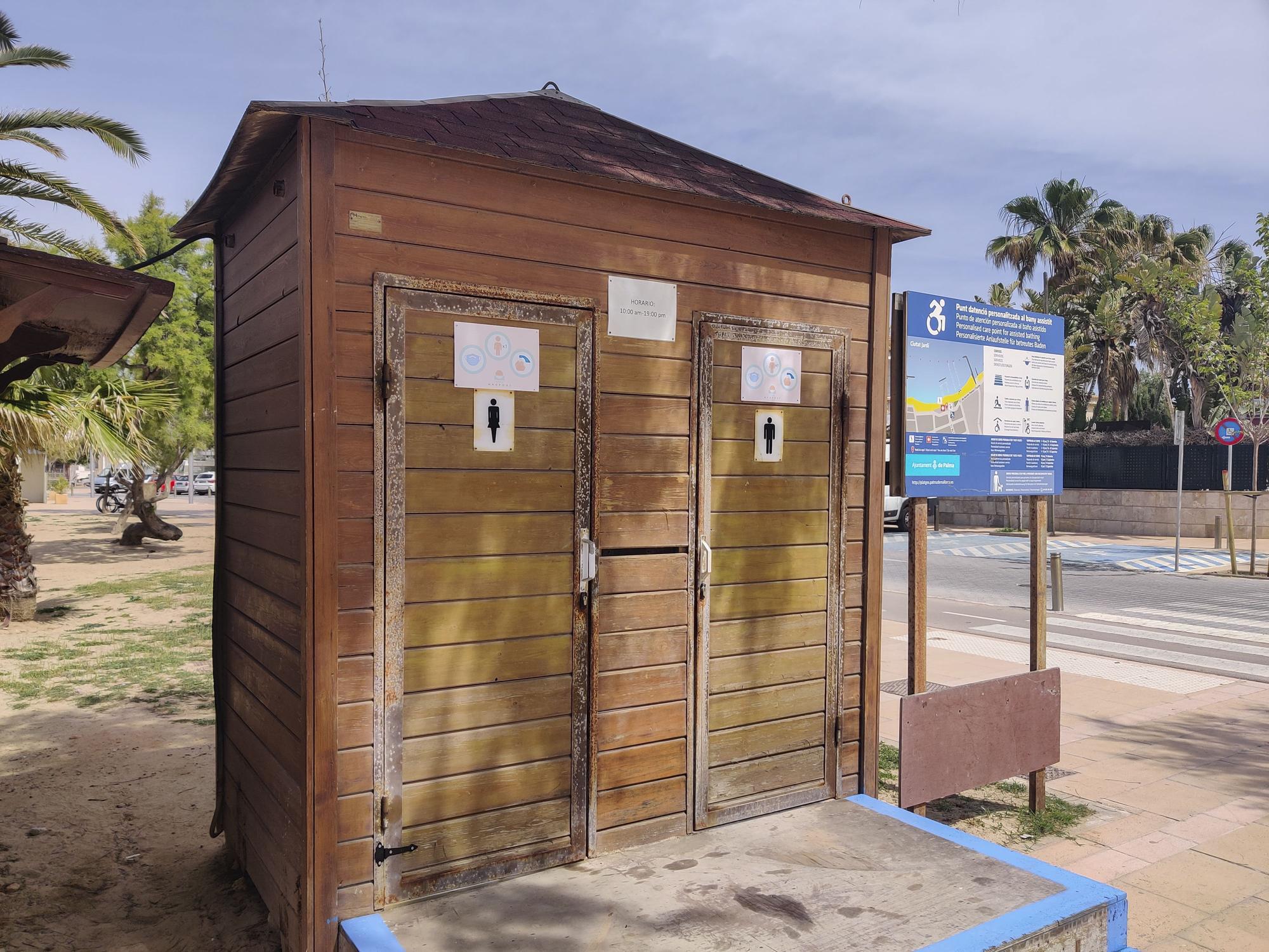 Las playas de Palma ya disponen de ‘casi’ todos los servicios de temporada