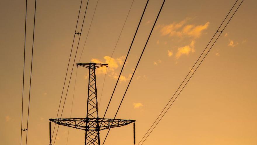 El Gobierno blinda la red eléctrica frente a proyectos ‘fantasma’ de las energéticas y las tecnológicas