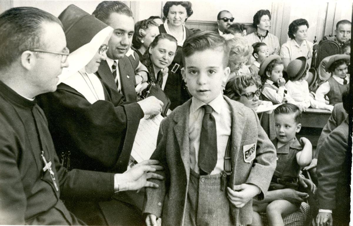 Corrada, en una imagen escolar.