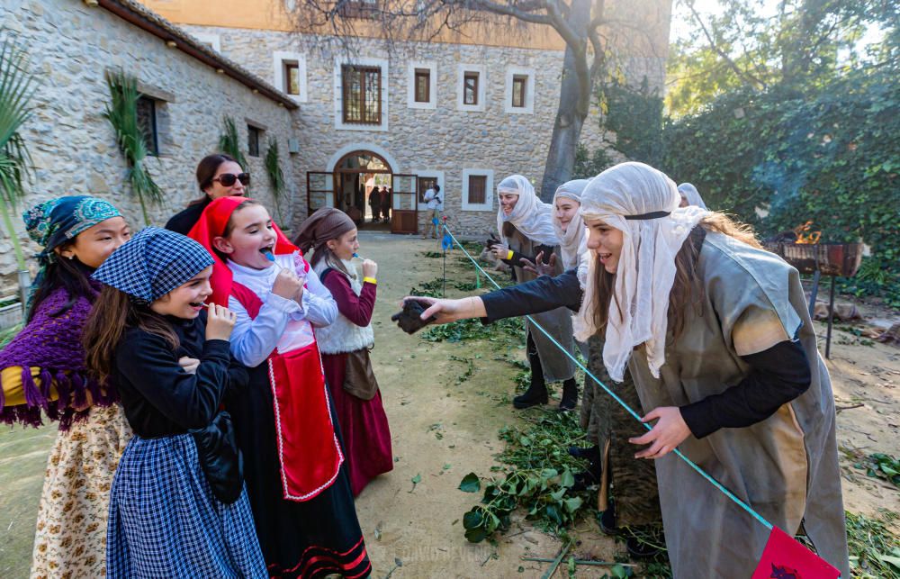 'Els Reis de La Marina", galería del campamento de los Reyes Magos en la Vila Joiosa