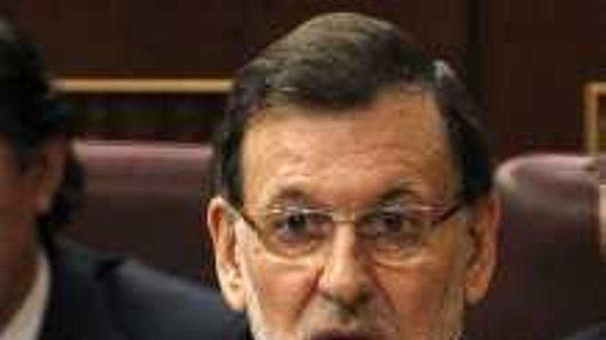Rajoy anuncia que el déficit se situó en el 6,7%, cuatro décimas más de lo acordado con Bruselas