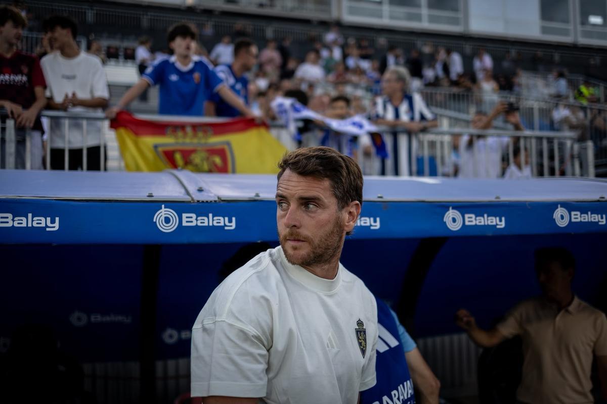 En imágenes | El Real Zaragoza remonta a la Real Sociedad B y se lleva el Trofeo Carlos Lapetra (2-1) En imágenes | El Real Zaragoza remonta a la Real Sociedad B y se lleva el Trofeo Carlos Lapetra (2-1)