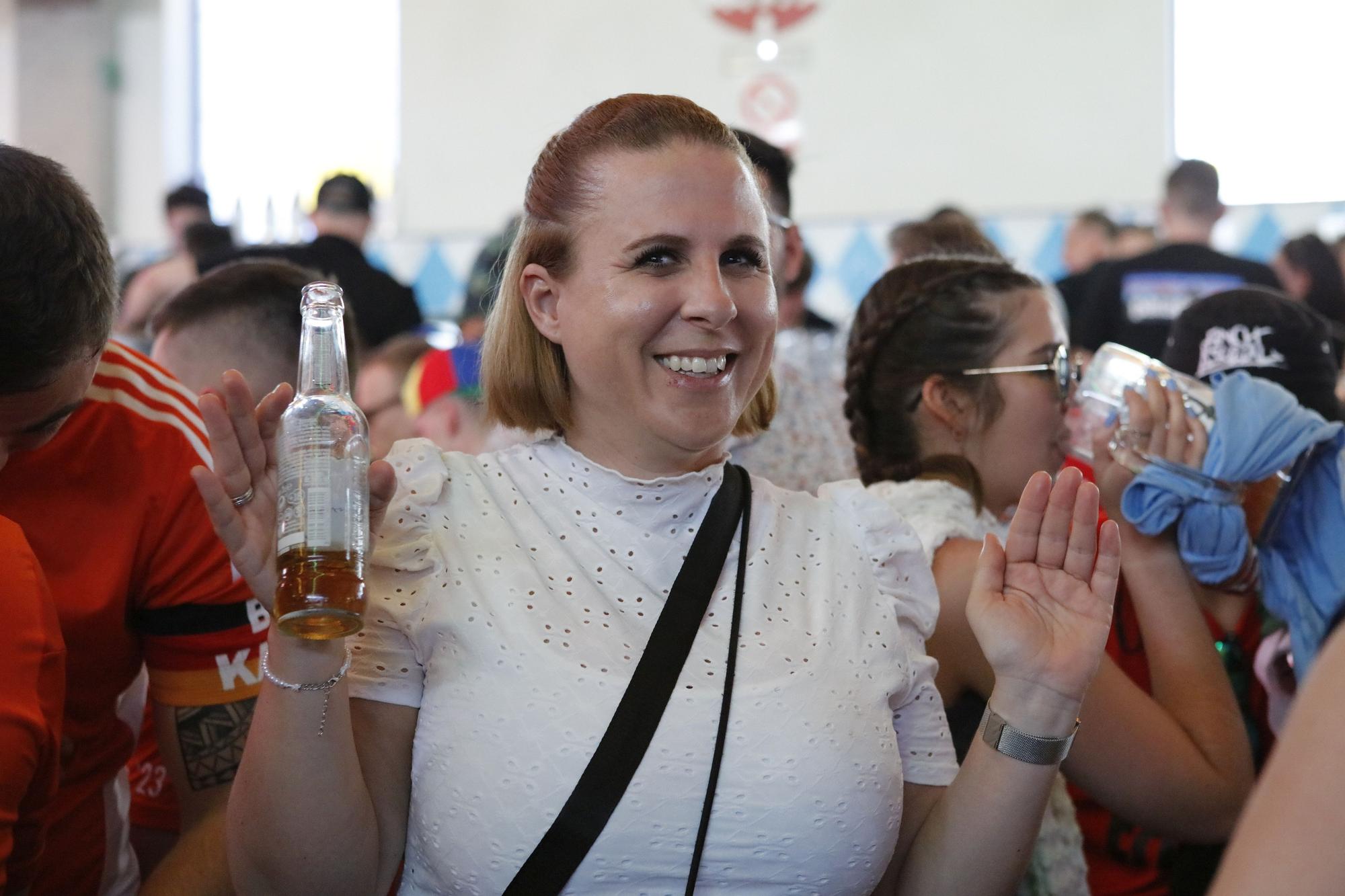 Erster Tag vom Bierkönig-Opening 2023 auf Mallorca: Peter Wackel und ganz viel Party