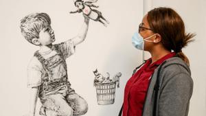 ’Game Changer’, la obra de Banksy dedicada a los sanitarios británicos.