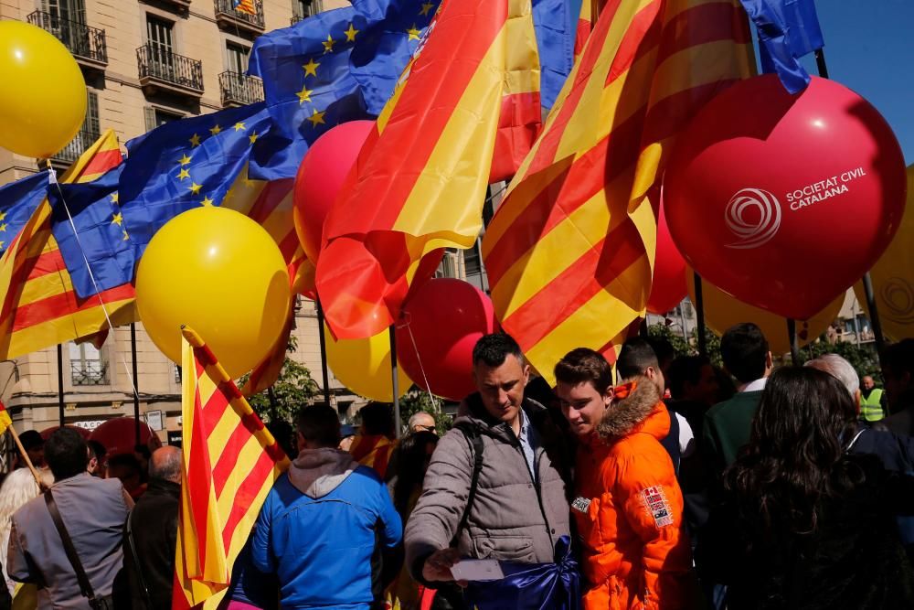 Manifestación de Sociedad Civil Catalana