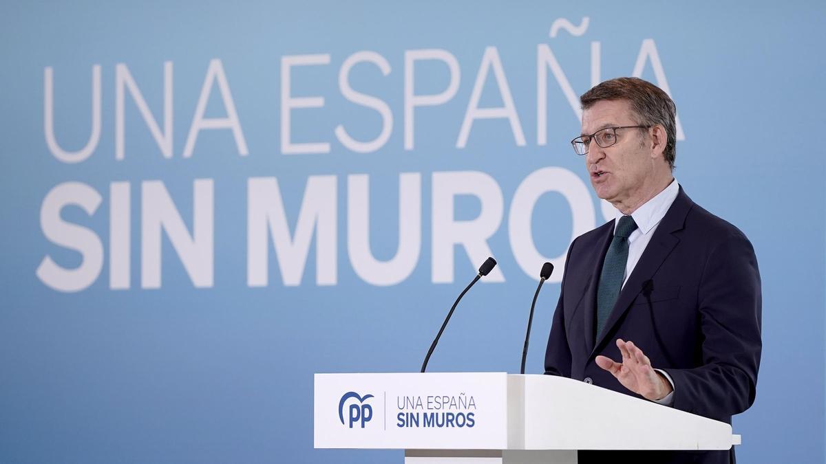 El líder del PP, Alberto Núñez Feijóo, hace balance de fin de año en Madrid.