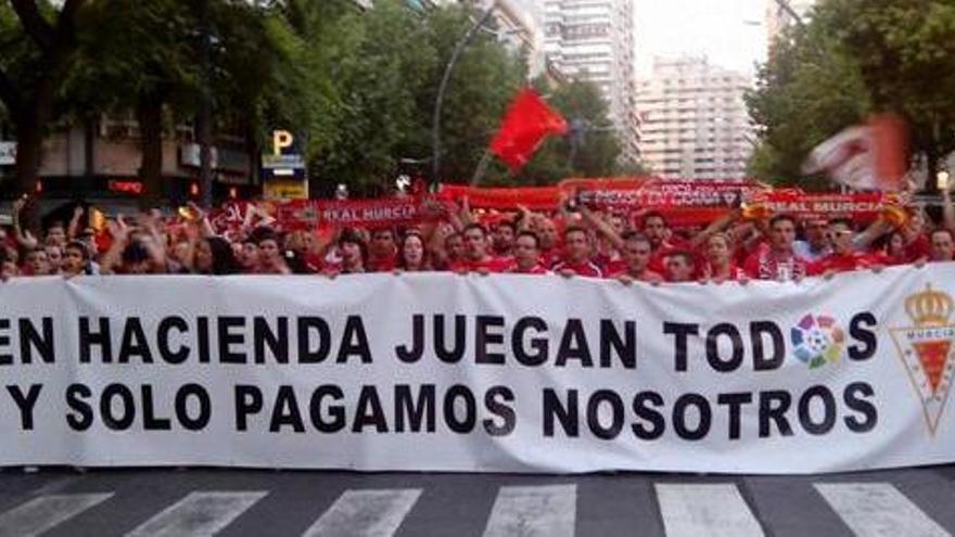 Marcha por la Gran Vía.