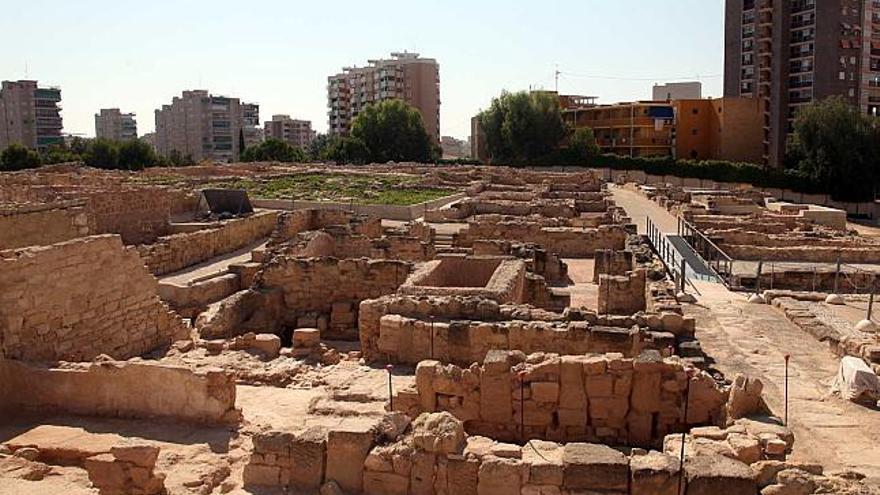 Panorámica de los nuevos hallazgos en el yacimiento arqueológico del Tossal de Manises.