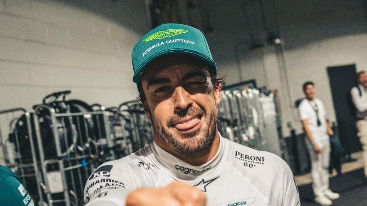 Fernando Alonso vive una segunda juventud en Aston Martin.