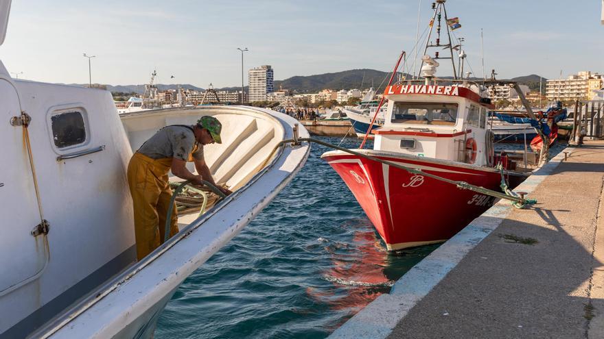 Les confraries gironines inicien la veda en la pesca d&#039;arrossegament