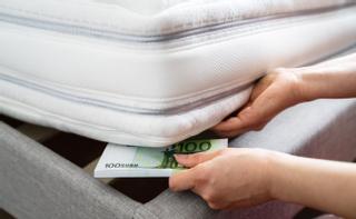 Aviso del Banco de España: esta es la cantidad de dinero que deberías tener en casa