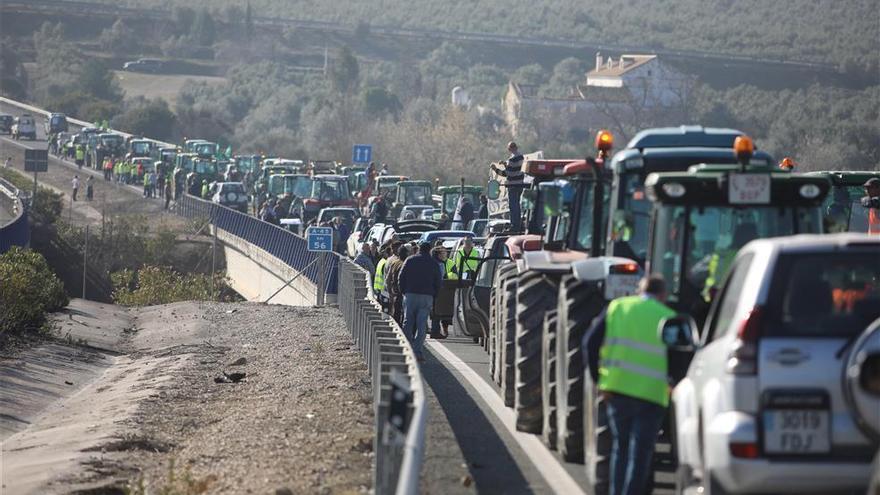 El coronavirus hace que los agricultores aplacen la manifestación del día 20 en Córdoba