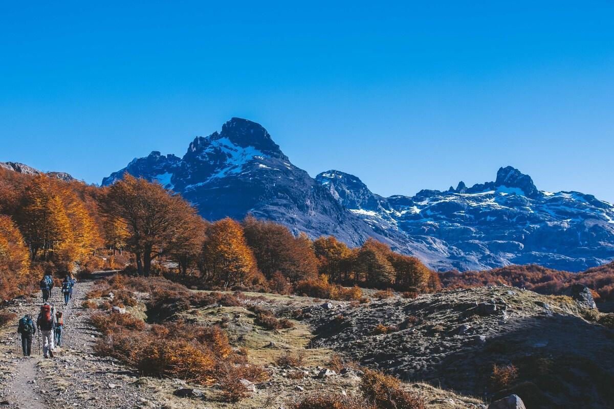 Trekking hacia Torres del  Avellano