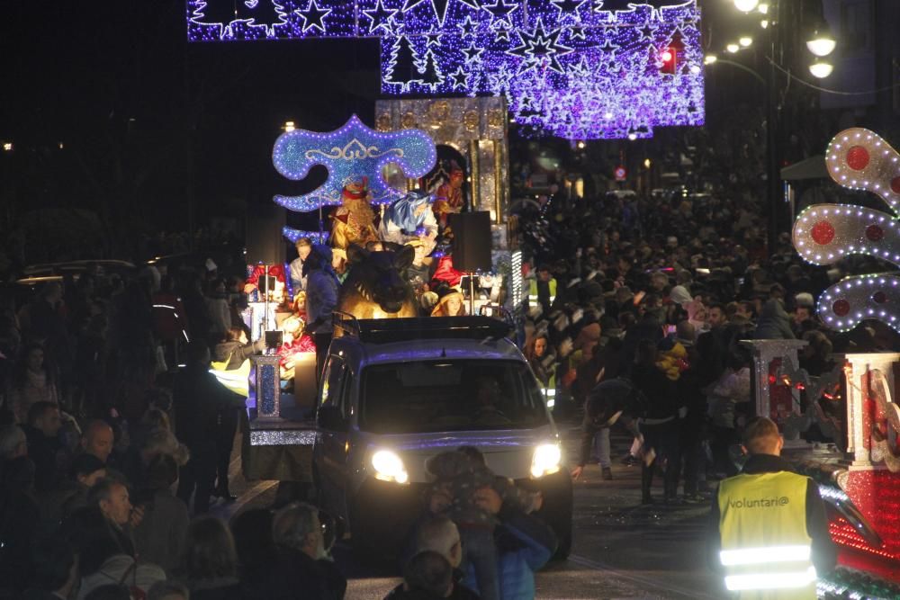 La cabalgata de los Reyes Magos en Cangas // Santos Álvarez