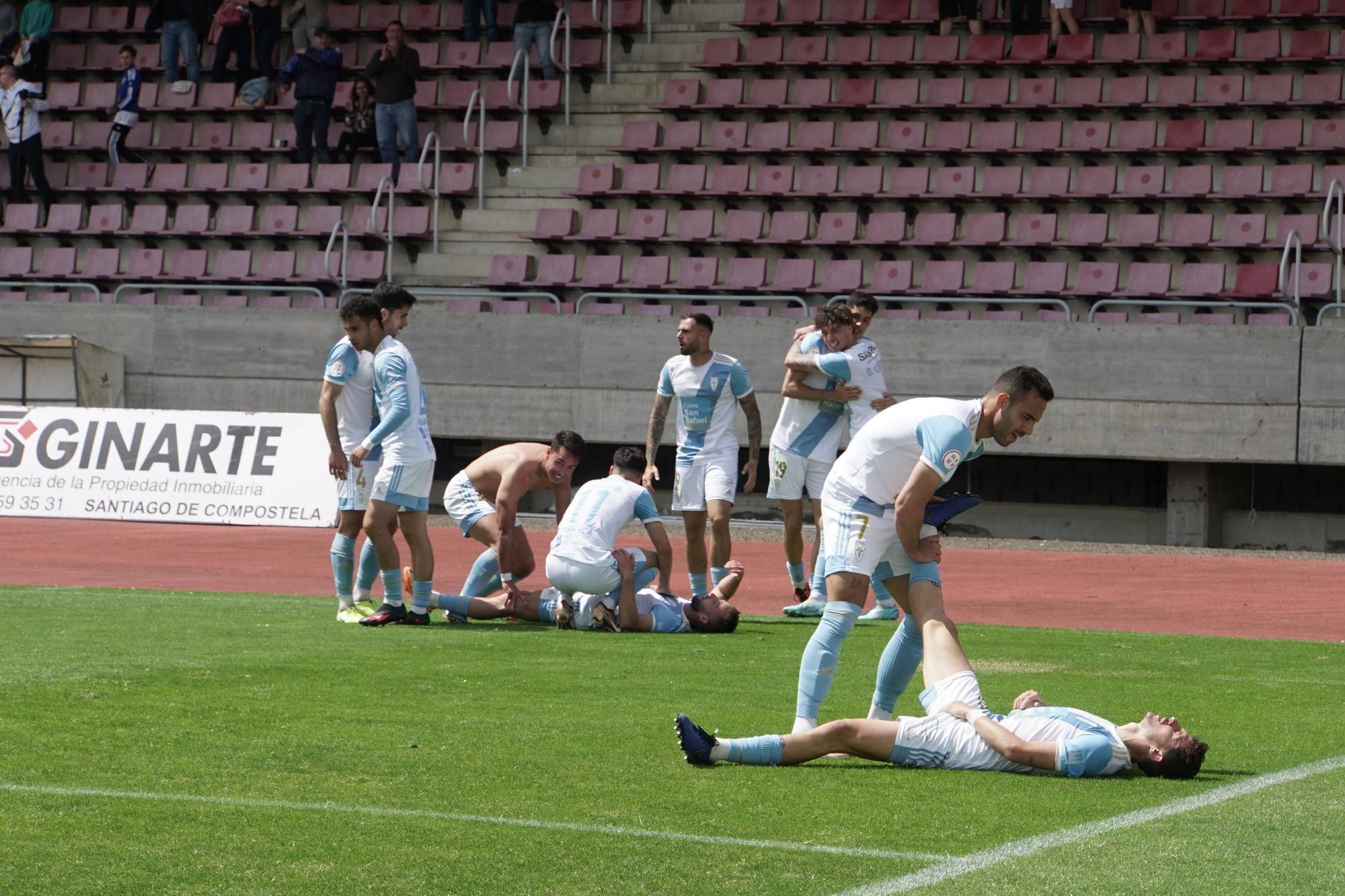 Las imágenes del partido: Compostela 1 - Laredo 0