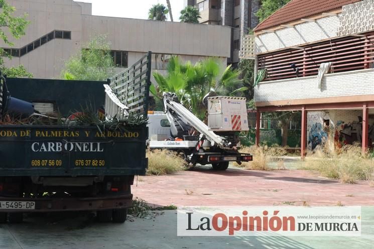 Desalojo y limpieza de la guardería de La Fama