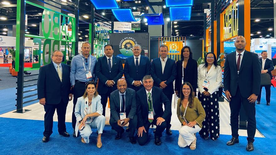 La delegación de la Autoridad Portuaria, en la feria Seatrade Cruises Global de Miami.