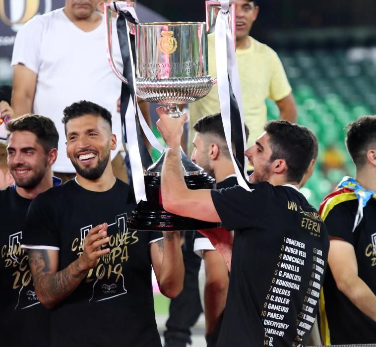 El Valencia y su afición celebran la Copa del Rey