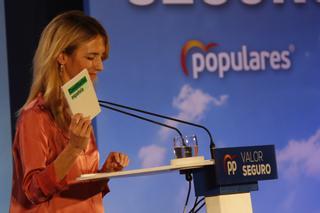 "Casado, un bienqueda. Egea hace política de pelotas y peloteo": Cayetana Álvarez de Toledo 'revienta' el PP