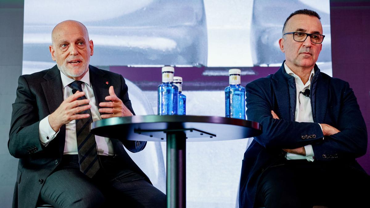 El presidente de LaLiga, Javier Tebas, junto al director ejecutivo de LaLiga, Javier Gómez Molina, presenta el Informe Económico de Laliga de la temporada 2023-24
