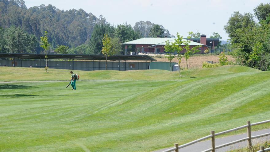 El Concello Miño inicia el proceso para la cesión durante 15 años de las instalaciones del campo de golf