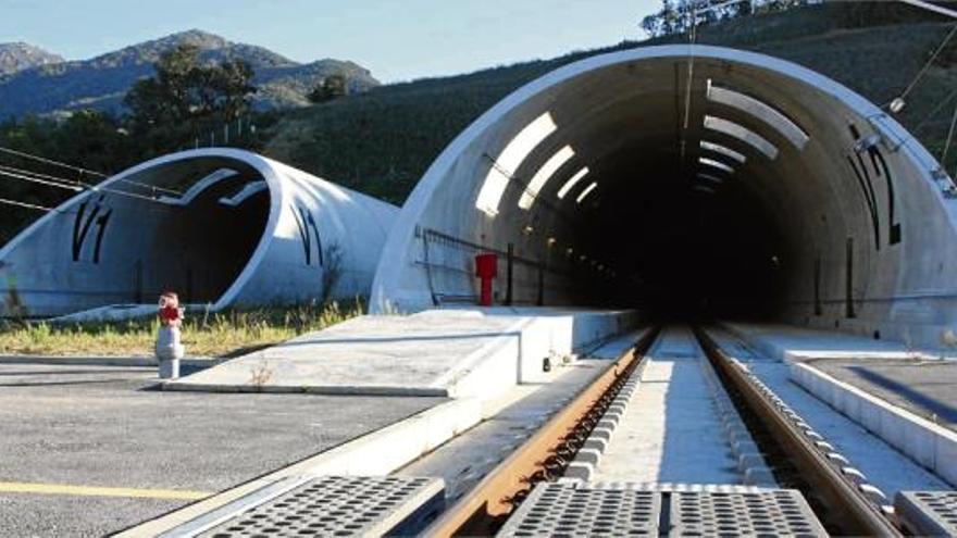 Una fotografia d&#039;arxiu del túnel del Pertús, situat al tram transfronterer entre Espanya i França.