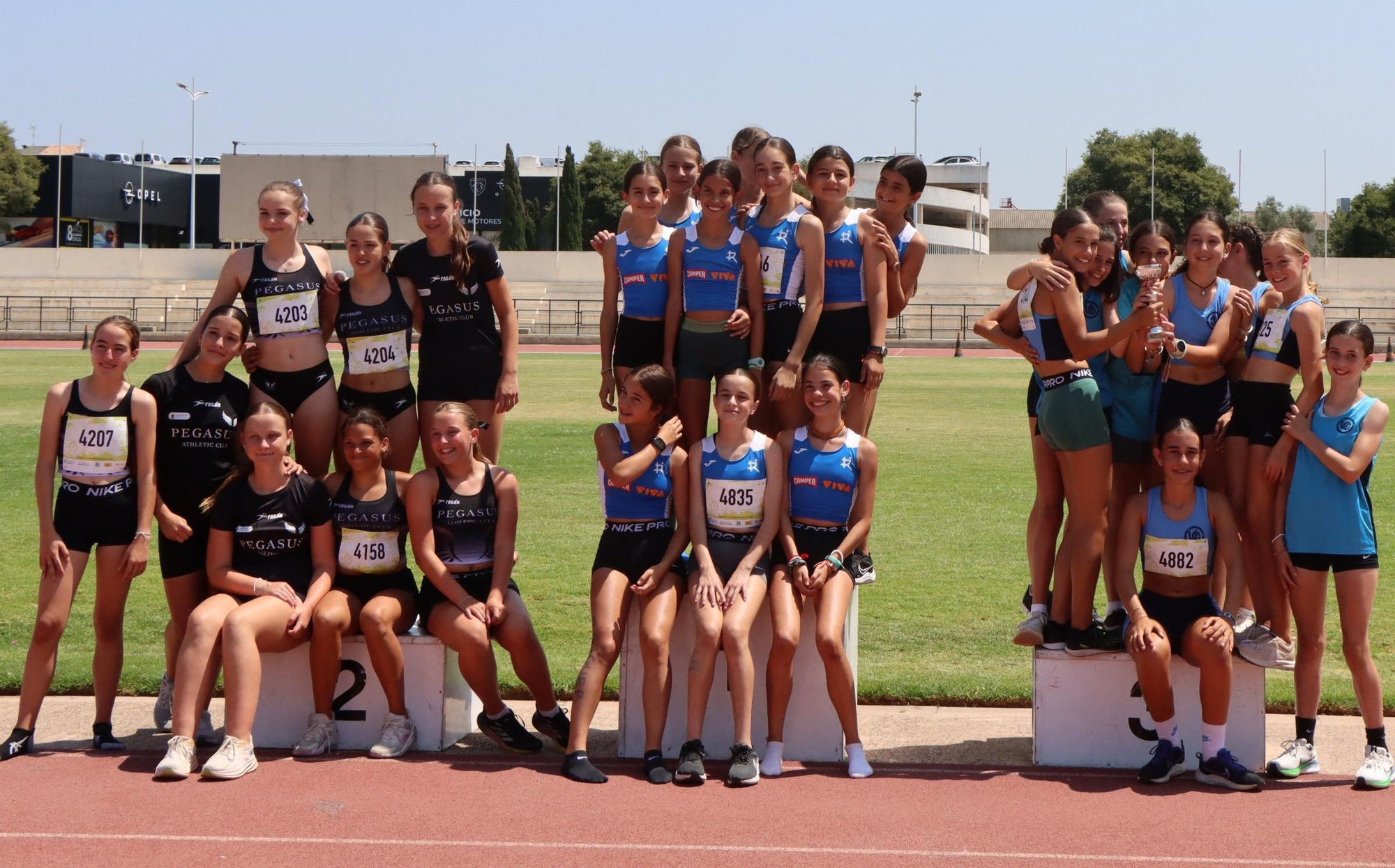 Pegasus, Es Raiguer y Joan Capó conformaron el podio femenino en categoría sub-14