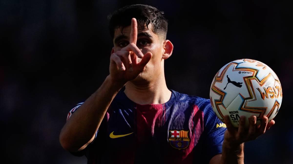 Hansi Flick, sobre Gerard Martín: “En el Barça Atlètic vimos su potencial"