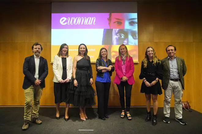 Les millors imatges de l'eWoman a Girona