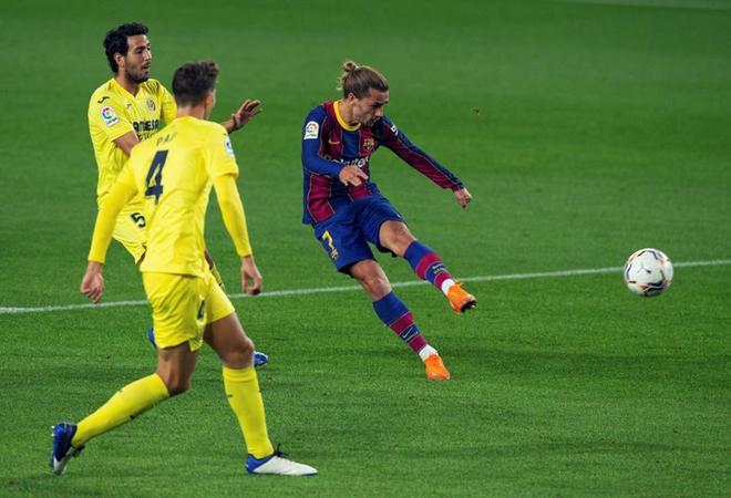 La mejores imágenes del partido entre el FC Barcelona y el Villarreal  LaLiga Santander disputado en el Camp Nou, en Barcelona.