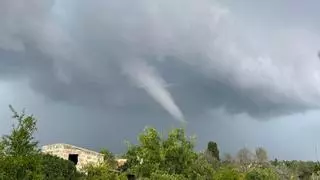 Así se ha visto un espectacular tornado en Mallorca | VÍDEO